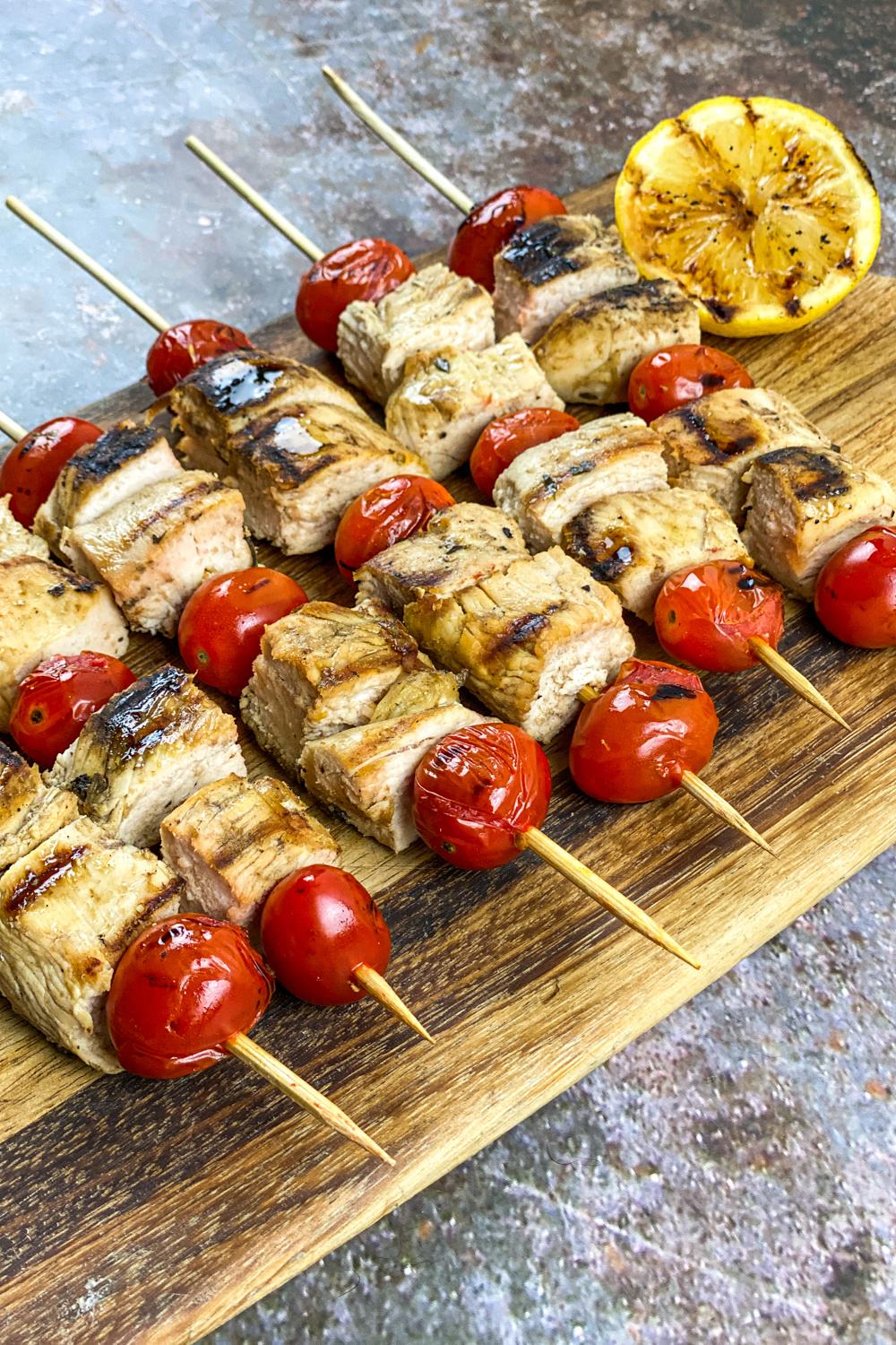Grilled Lemony Chicken Skewers