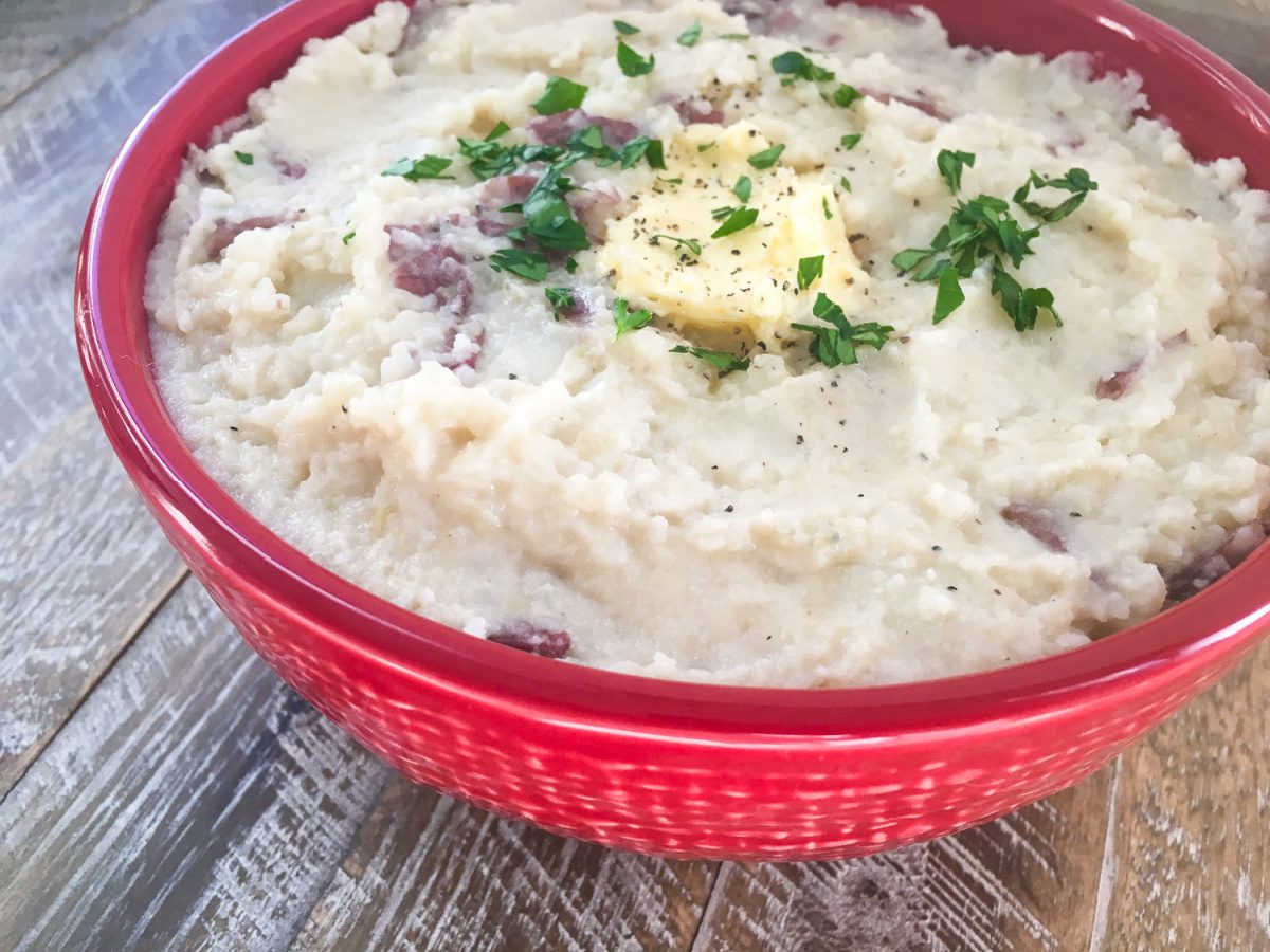 Garlic mashed red potatoes made in an instant pot