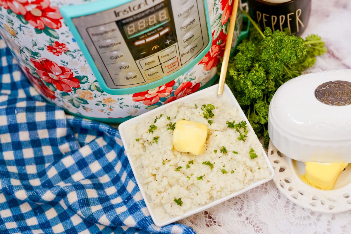 Mashed cauliflower made in the instant pot