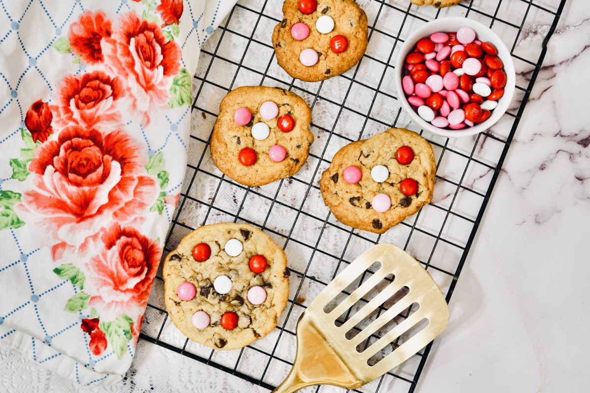 Valentine's Day M&M Cookies 