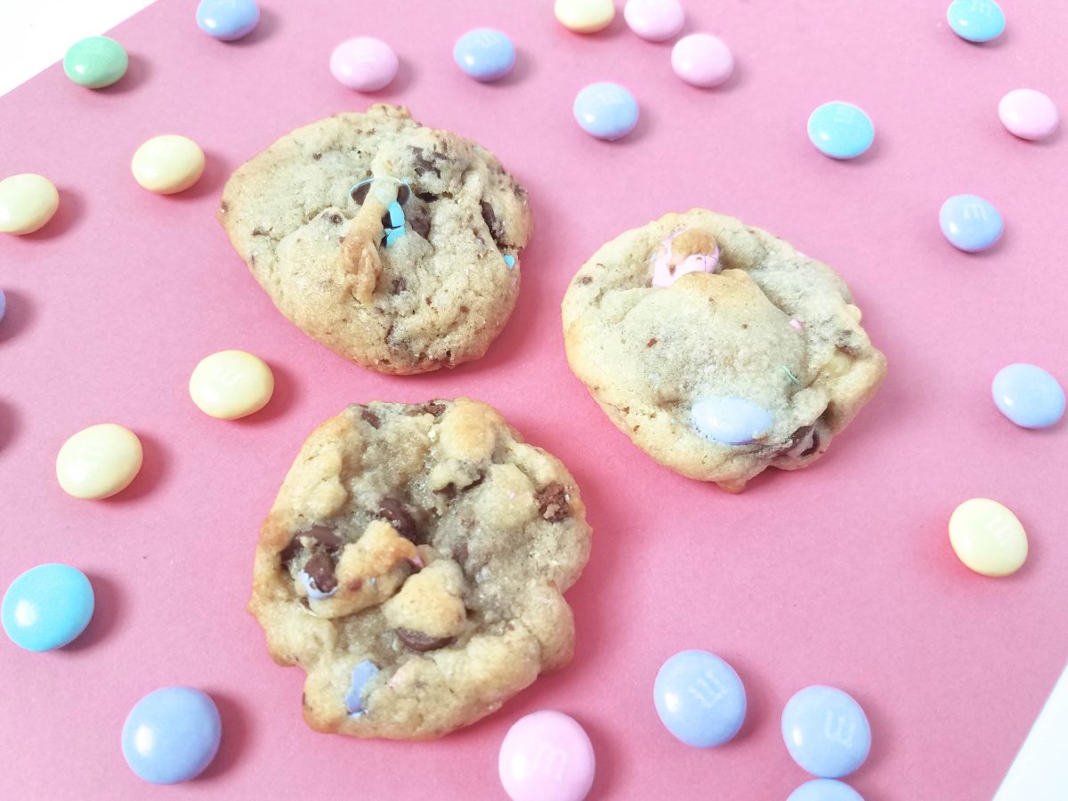 Easter M&M cookies with colorful candy pieces