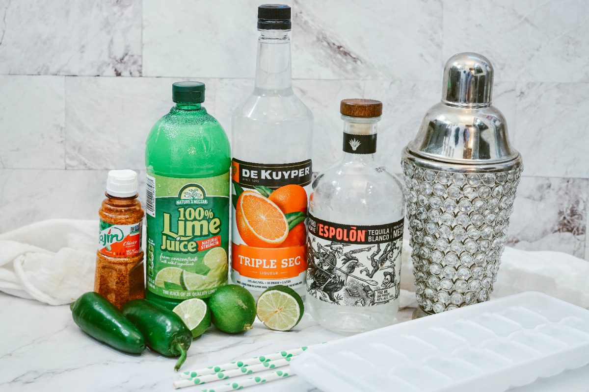 Spicy Jalapeno margarita ingredients
