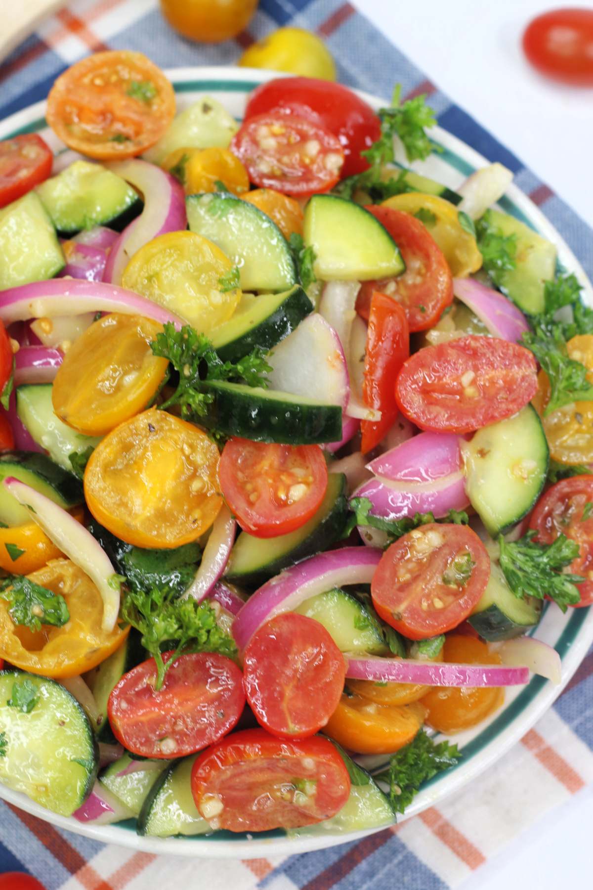 Marinated tomato cucumber salad